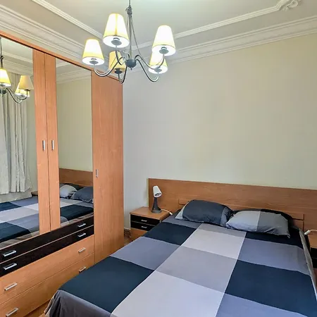 Chc - Silos Tulipanes Apartman